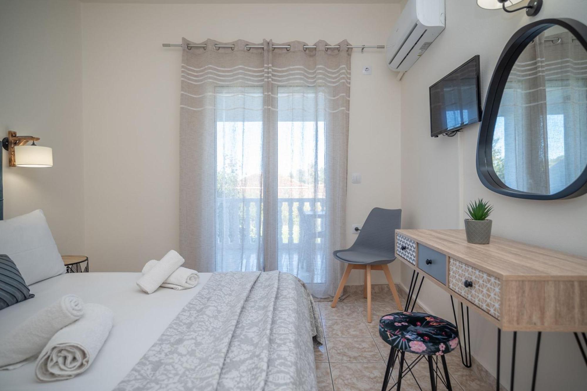 Kamara Apartments Alykanas  Extérieur photo