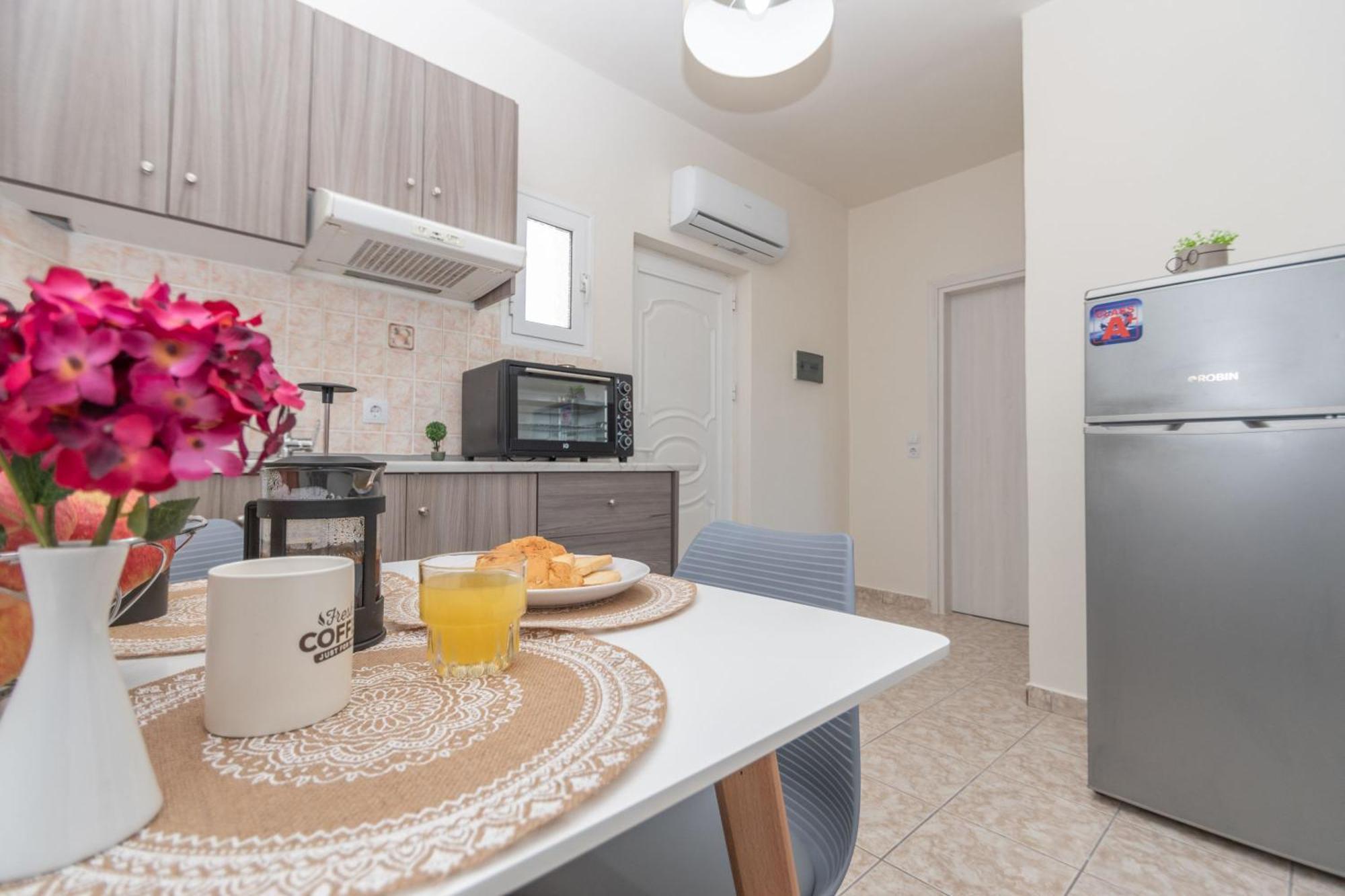 Kamara Apartments Alykanas  Extérieur photo